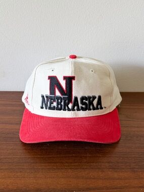 Vintage Nebraska Cornhuskers Snapback Hat Apex Red White Green Under Brim NCAA
